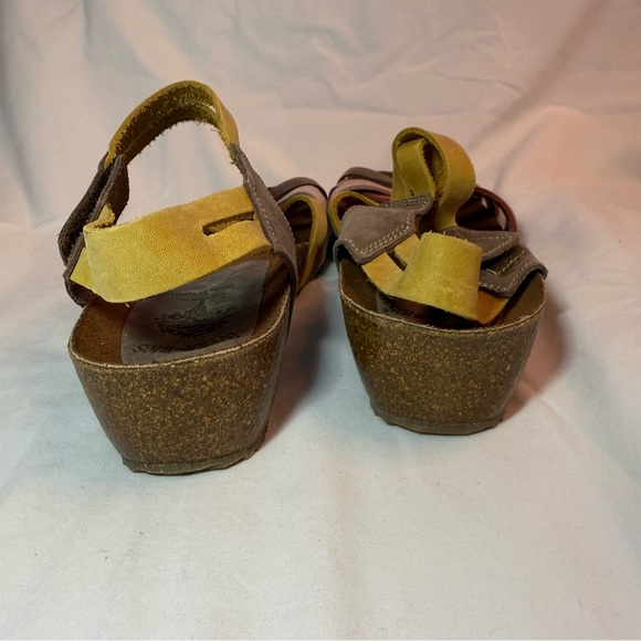 Inter-Bios Colorful Strappy Sandals - Picture 4 of 8